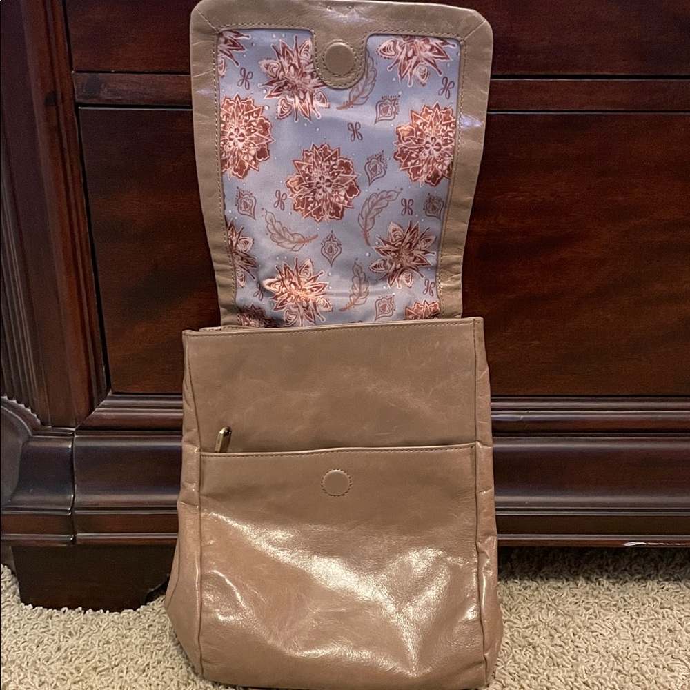 HOBO Tan Leather Backpack - Picture 4 of 6
